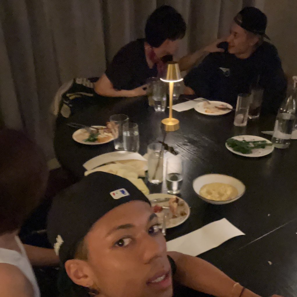 psyfezip's tweet image. human pinterest