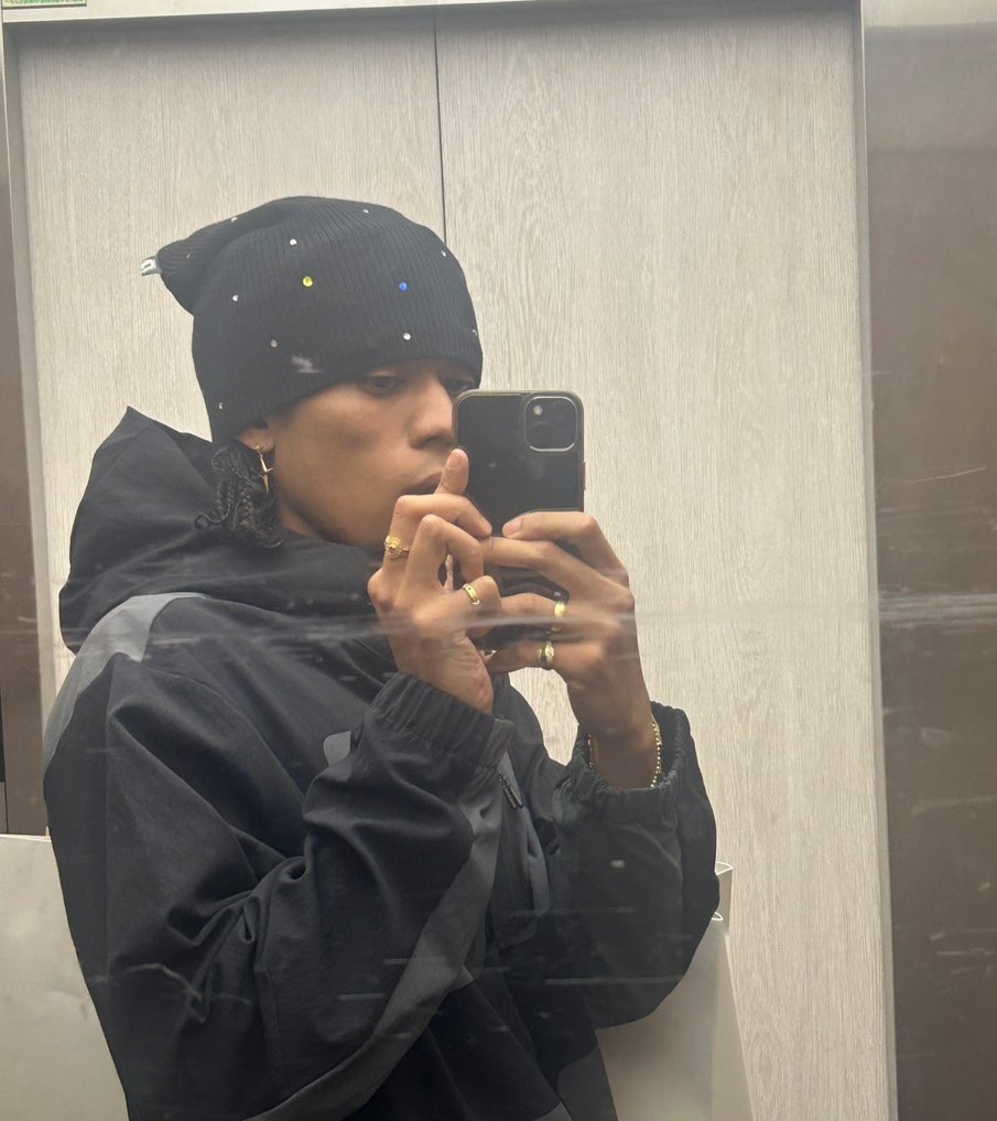 psyfezip's tweet image. human pinterest