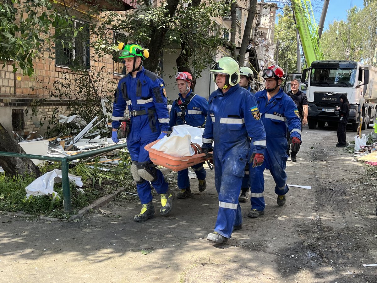 Andreas Luenser tweet media