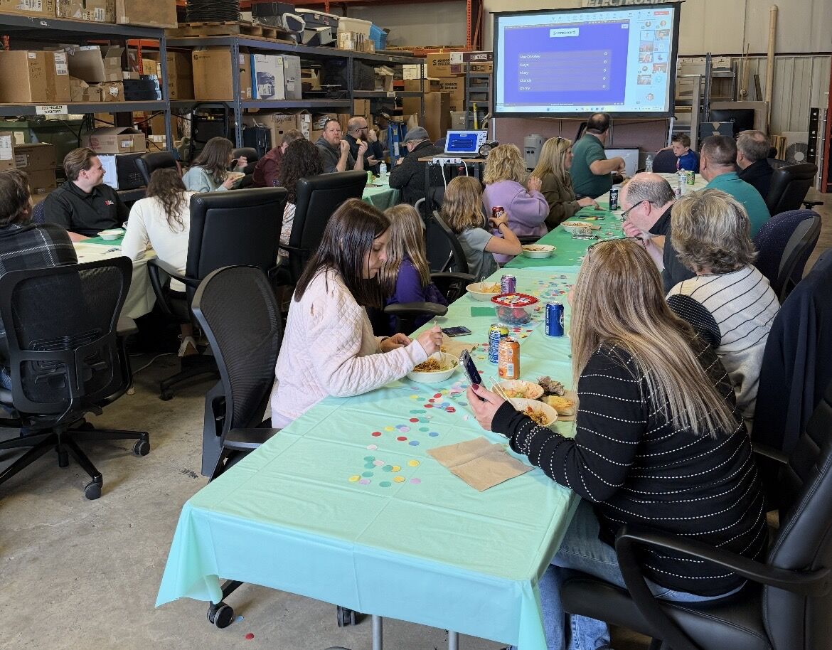 EDCI_IT's tweet photo. We’re so grateful for our employees &amp; their dedication! Earlier this month, our local team enjoyed a lunch together, while our remote teammates joined in on a fun virtual activity. No matter where we are, we’re thankful for each and every one of our amazing employees! ❤️ https://t.co/tsLgEkc3Ji