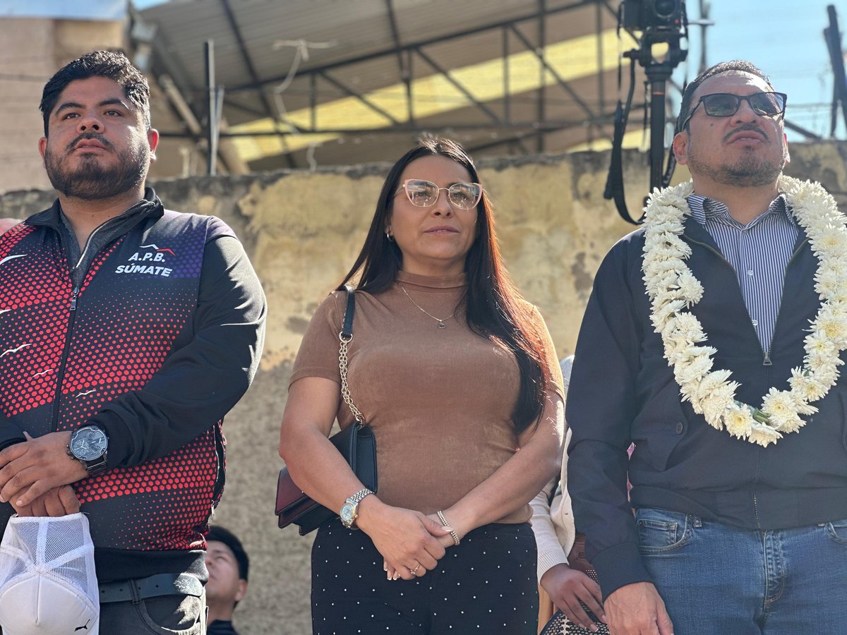ConcejoGamc's tweet photo. Participamos en la Entrega de la ampliación del Centro Cultural Jaihuayco, que beneficiará a vecinas y vecinos del Distrito 5. https://t.co/fsyhbm8lW1