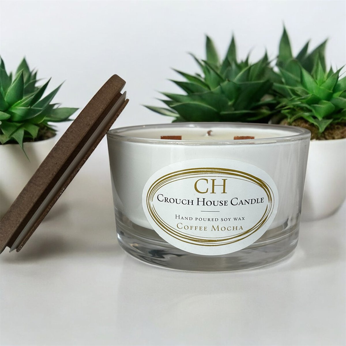 CrouchHouseCo's tweet image. ✨ Fill Your World with Fragrance! ✨

Hand-poured soy candles 🕯️ 
Luxurious hand wash 🧼 
Long-lasting car air fresheners 🚗
Elegant reed diffusers 🌿

All made with love, care, and high-quality ingredients to keep your home, car, and hands smelling amazing. 💖