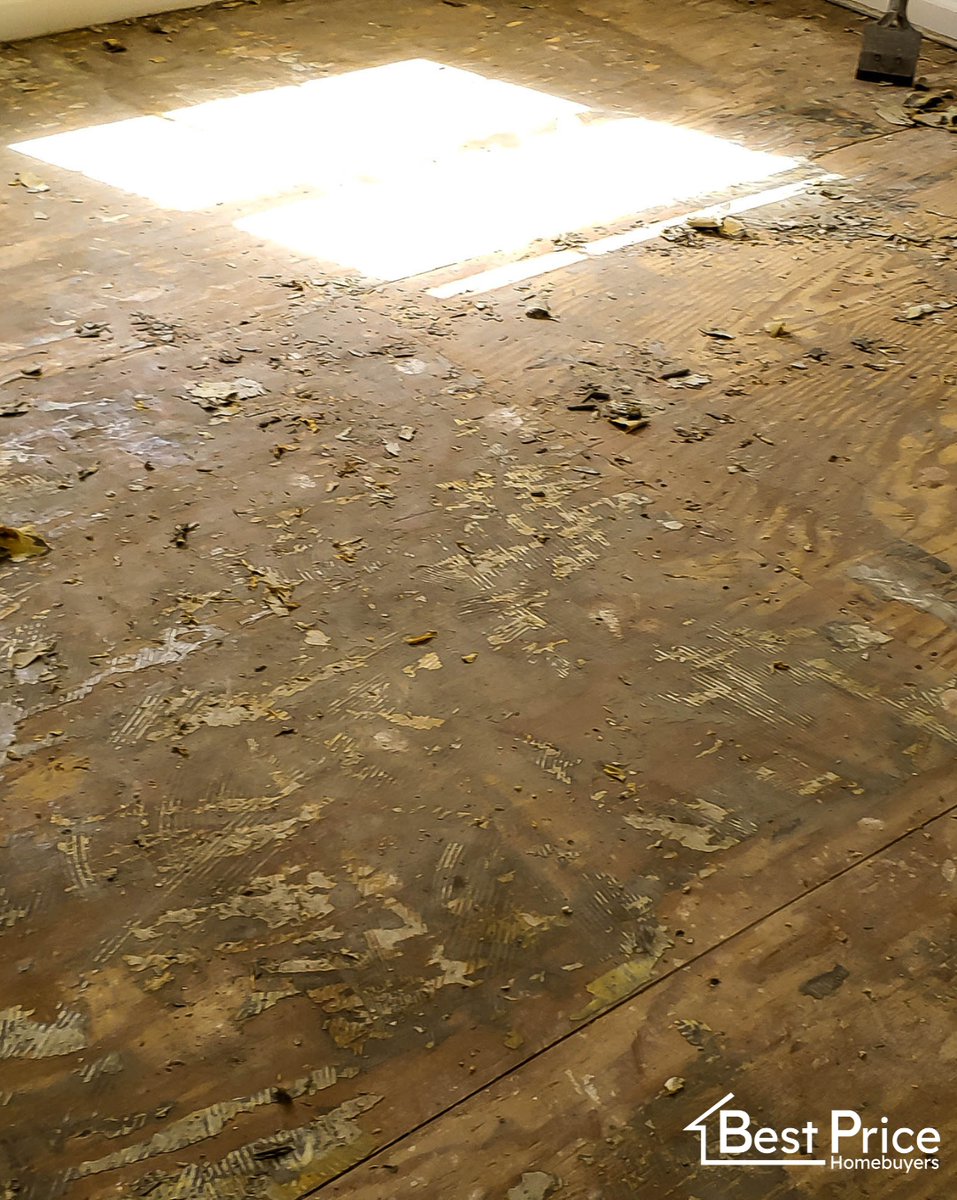 bphomebuyers's tweet image. Damaged floors dragging your home's value down? Sell it fast, for cash, without lifting a hammer. No fees and no flooring stress.

Schedule an appointment today:

bit.ly/3fCLkVf  

#FastSale #FixerUpper #HomeSaleMadeEasy