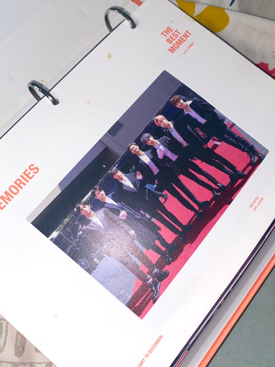 _ellyscart's tweet photo. WTS LFB IC QS PH

💐 BTS - MEMORIES OF 2019 DVD (no pc)
💐 ₱700 
💐 condi 6/10 x to sensi (comsec= flaws)

dm me or comment to claim! 

bangtan collection merch rm jin suga jhope jimin v jungkook pc dvd wtb lfs albums https://t.co/3Ew8KeVAdr