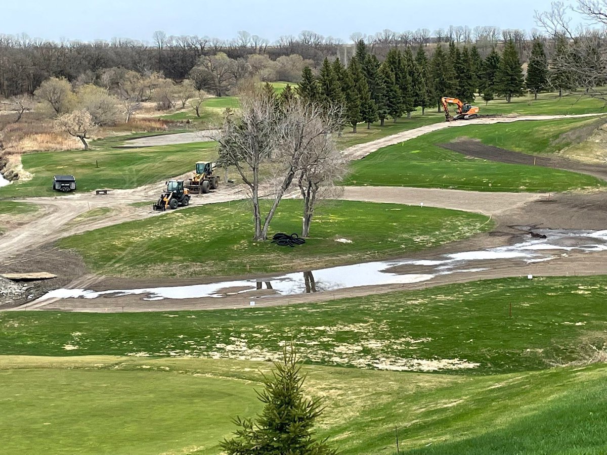 NextGenDrainage's tweet photo. @sourisgolf1 Golf course transformation!

Amazing what a little tile drainage and a few surface inlets can do. Always rewarding to see the difference, happy we could help make it happen! ⛳️💧
#tile23 https://t.co/0cqy7NoR5V