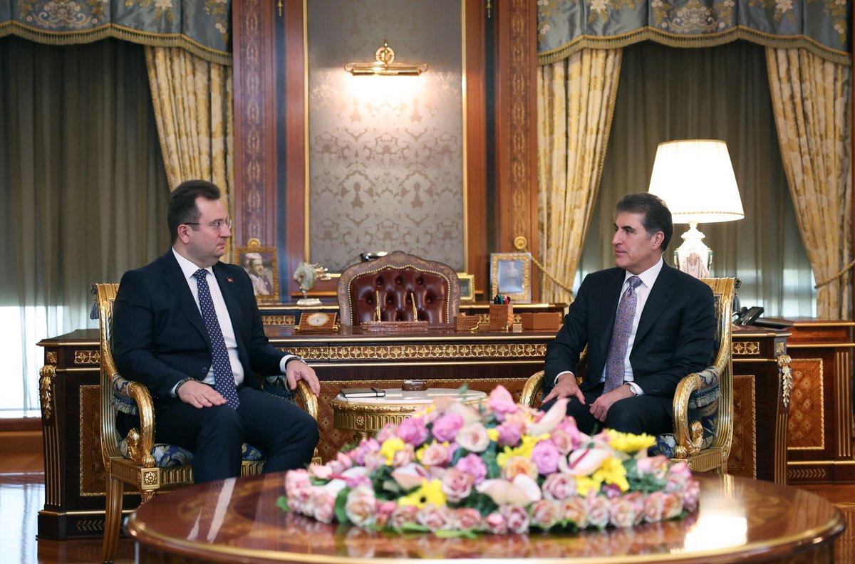 President Nechirvan Barzani received Mr. Erman Topçu, Consul General of Türkiye in Kurdistan Region. They discussed regional tensions and increased border traffic following airport closures. The President thanked Türkiye and the Consul General for assisting citizens' return.