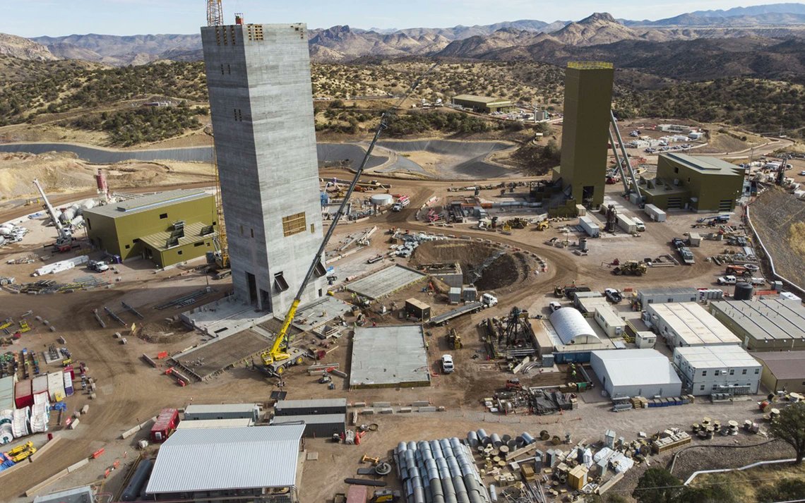 uazresearch's tweet photo. The U of A is uniting mining and local communities for shared benefits! A new study is using data-driven methods to improve roads, safety, traffic flow &amp; more, boosting quality of life and promoting sustainable mining in Southern Arizona. Learn more: https://t.co/FJAW84MTPU https://t.co/jfjv4AiDMD