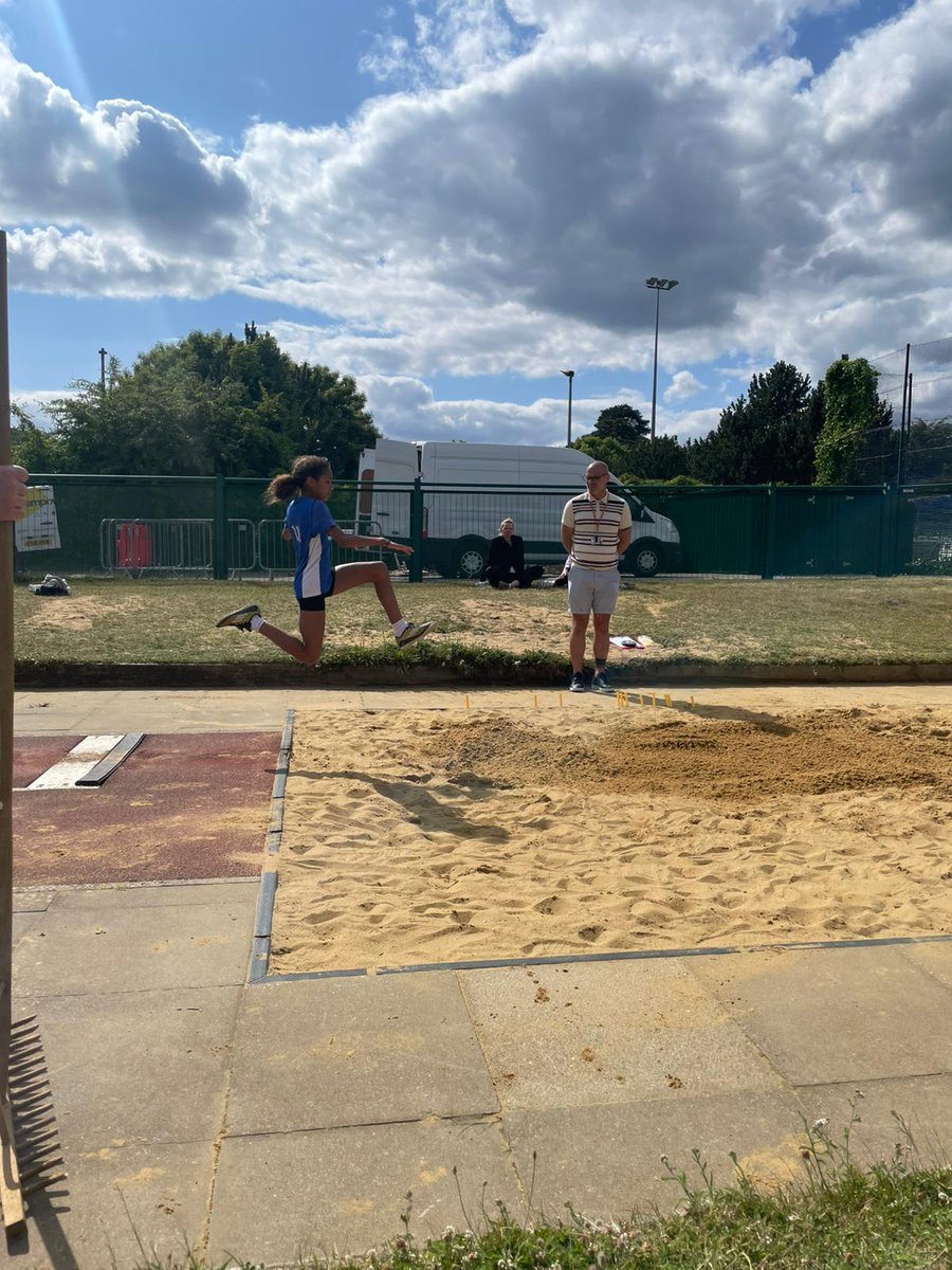City Sports 2025 Field events. Well done to all those that took part. Results: Max M 8th and Ivy M 6th in high jump, Norah and Lex both 4th in long jump, Jess D 4th and Charlie C 6th in throw. All competitors did a super job of representing the school 👏