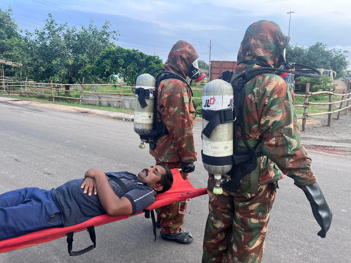 03 BN NDRF MUNDALI, CUTTACK (@03ndrf) on Twitter photo ‘Together in Action, Ready for Safety!’
Rescuers of <a href="/03NDRF/">03 NDRF CUTTACK</a> showcased their expertise in a multi-agency mock exercise, gearing up for the upcoming Rath Yatra in Puri.
Scenario : Stamped, Drowning, Fire & Leakage of Chlorine gas
<a href="/NDRFHQ/">NDRF 🇮🇳</a>
<a href="/PIBBhubaneswar/">PIB in Odisha</a>
<a href="/otvkhabar/">ଓଟିଭି</a>
<a href="/dm_puri/">Collector and District Magistrate Puri</a> ‘Together in Action, Ready for Safety!’
Rescuers of <a href="/03NDRF/">03 NDRF CUTTACK</a> showcased their expertise in a multi-agency mock exercise, gearing up for the upcoming Rath Yatra in Puri.
Scenario : Stamped, Drowning, Fire & Leakage of Chlorine gas
<a href="/NDRFHQ/">NDRF 🇮🇳</a>
<a href="/PIBBhubaneswar/">PIB in Odisha</a>
<a href="/otvkhabar/">ଓଟିଭି</a>
<a href="/dm_puri/">Collector and District Magistrate Puri</a>