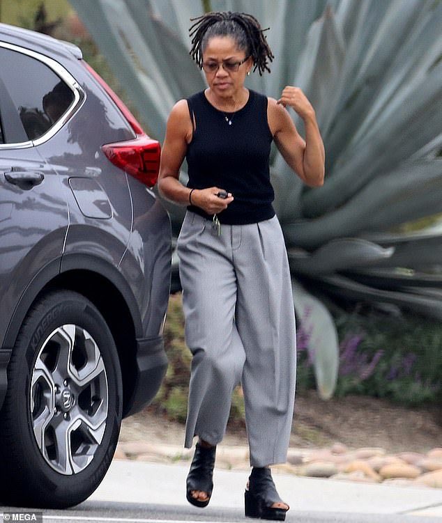 MeghansMole©️ tweet media