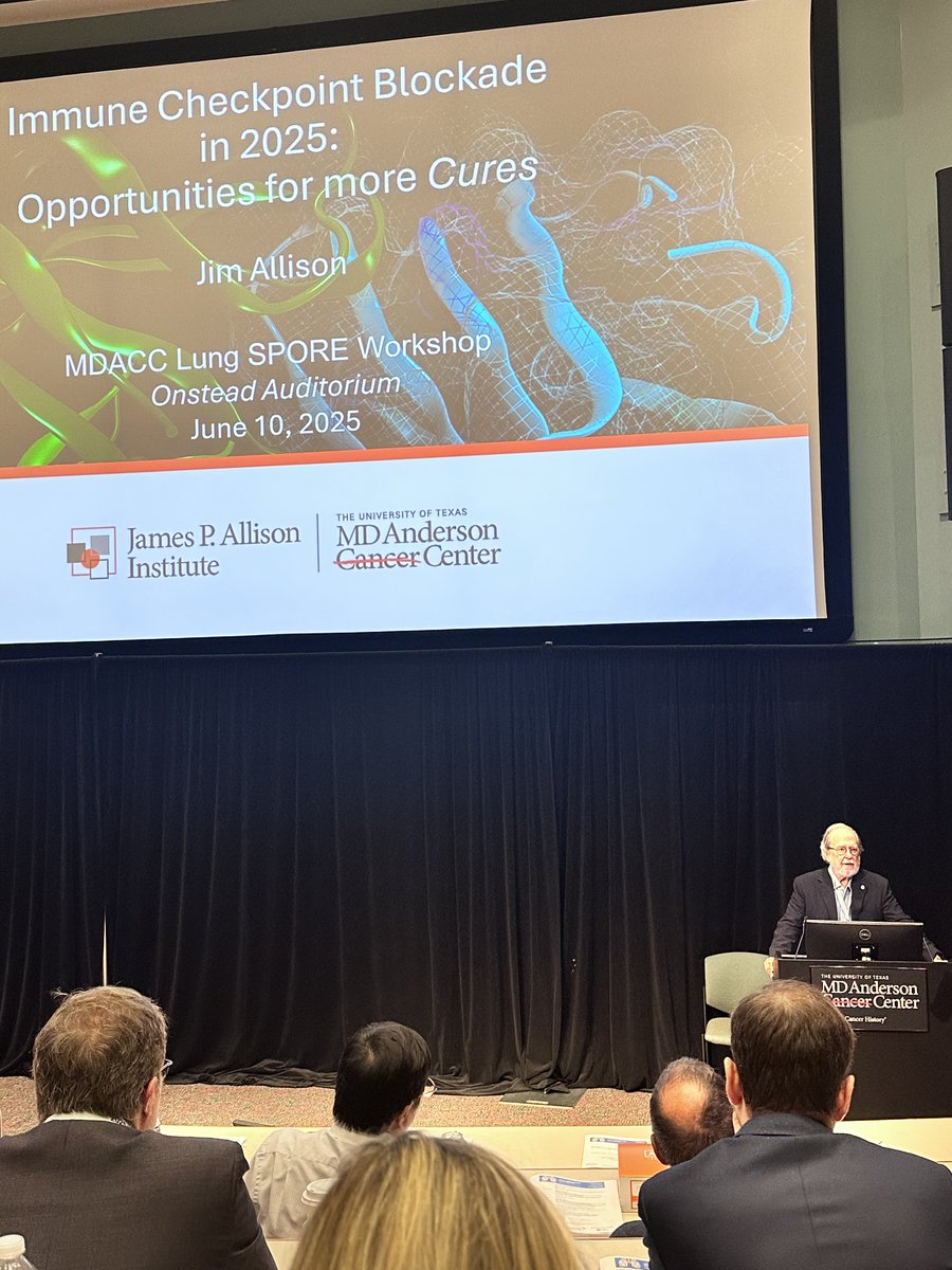 ranjankishu's tweet photo. Honored to meet Dr. Jim Allison, pioneer in cancer immunotherapy, whose work on CTLA-4 checkpoint blockade revolutionized cancer treatment. Grateful to present our research at the Lung SPORE meeting hosted by @MDAndersonNews @UTSouthwestern.

@YaleCancer @yalepathology @theNCI https://t.co/O7auQ5zXb7