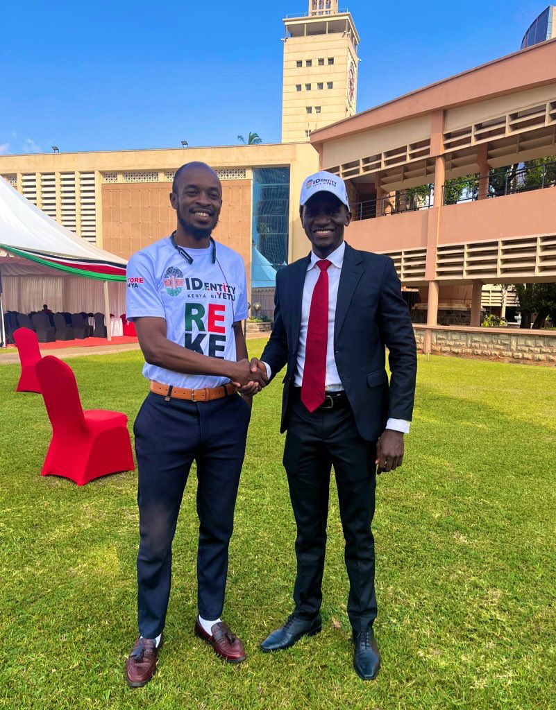 front_fef's tweet image. Comrade president @thiskenbabu today held a constructive dialogue with young leaders from different parts of the country on critical economic and political liberation of the youth.

The time is up for the youth to take charge and Front for Economic Freedom will lead the war.