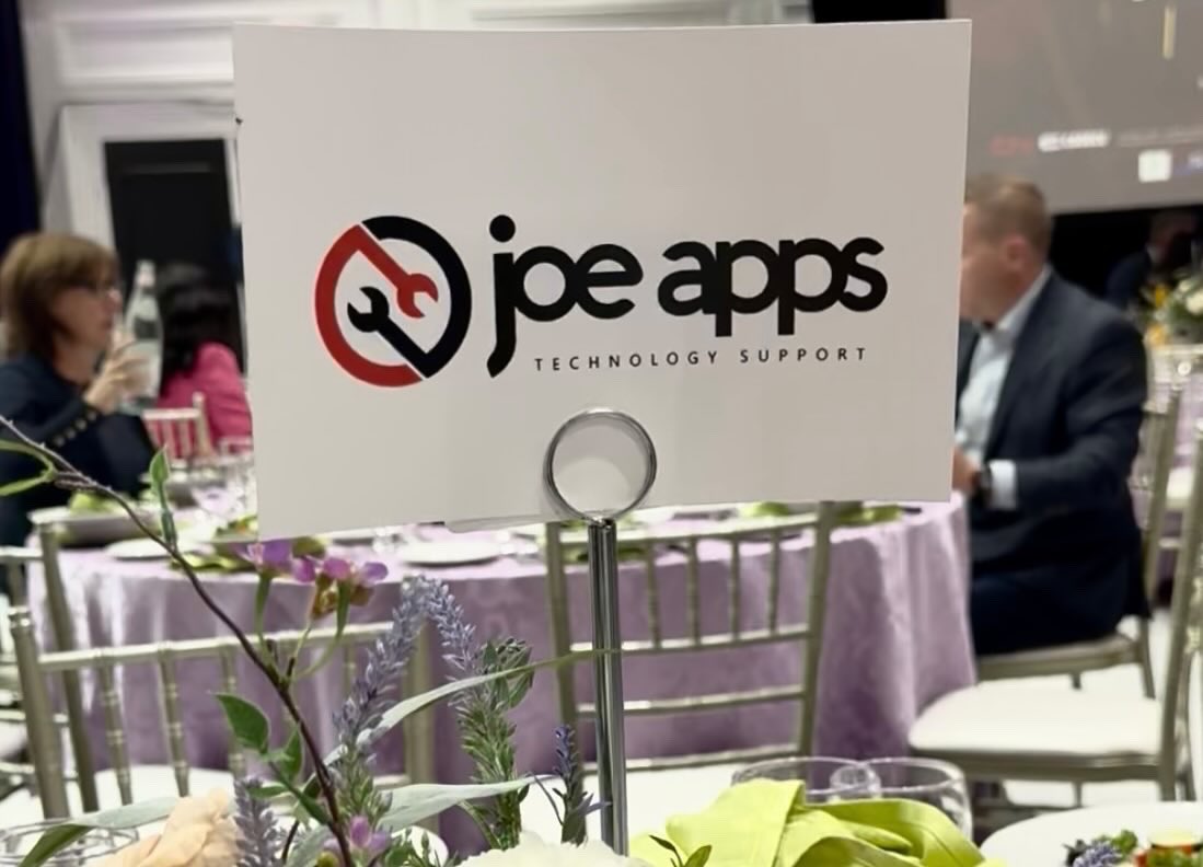 We had an amazing time at the 2025 Oakville Chamber Business Awards last week! 🏆✨

Huge thanks to @oakville_chamber for hosting such a fantastic event and for nominating Joe Apps for the Small Business Award 🙌🎉

#BusinessAwards2025 #JoeApps #SmallBusinessProud