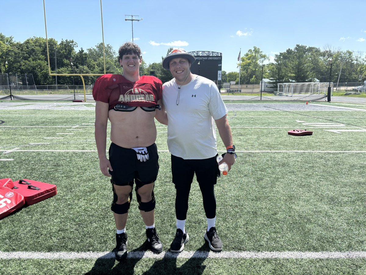 BenjaminNovak07's tweet image. It was a pleasure to work with @gbolles72 this weekend! Thank you for the amazing opportunity!
@FootballAndrean @OLMafia