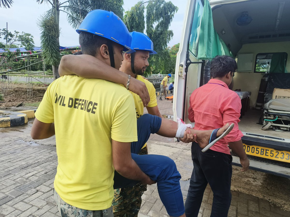 DEOC _ PURI tweet media