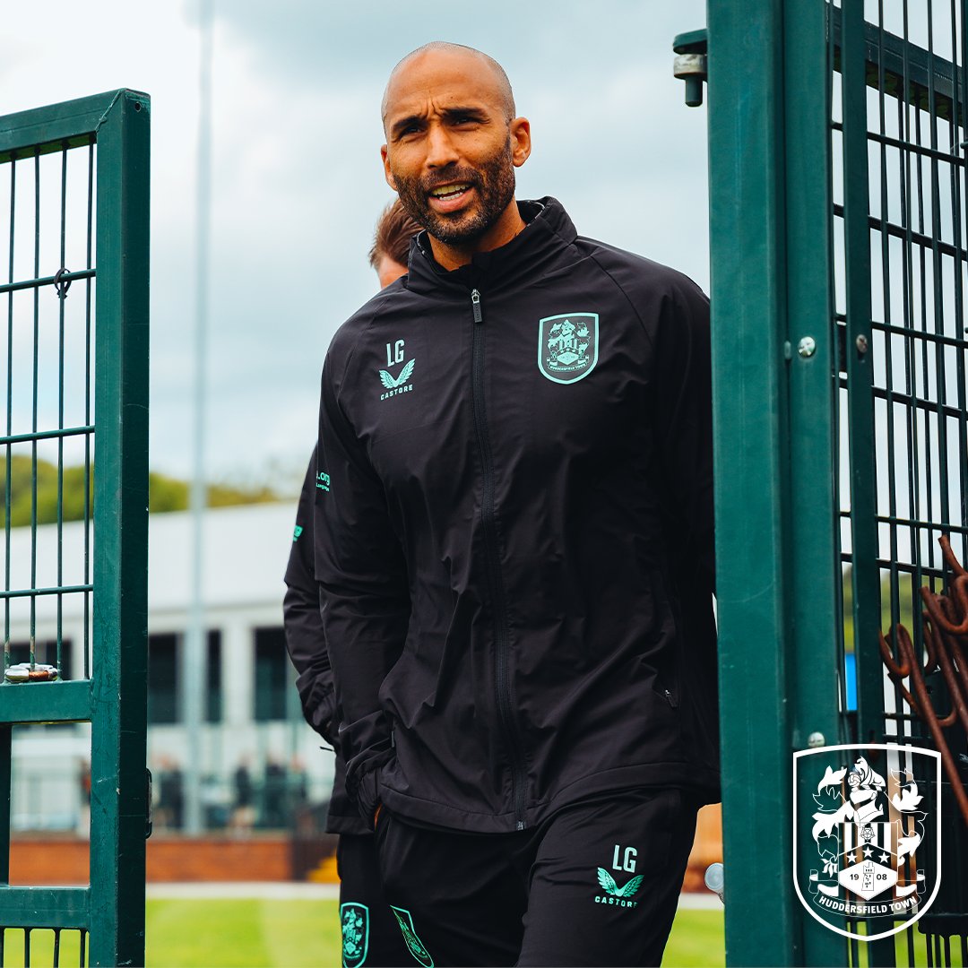 Huddersfield Town tweet media