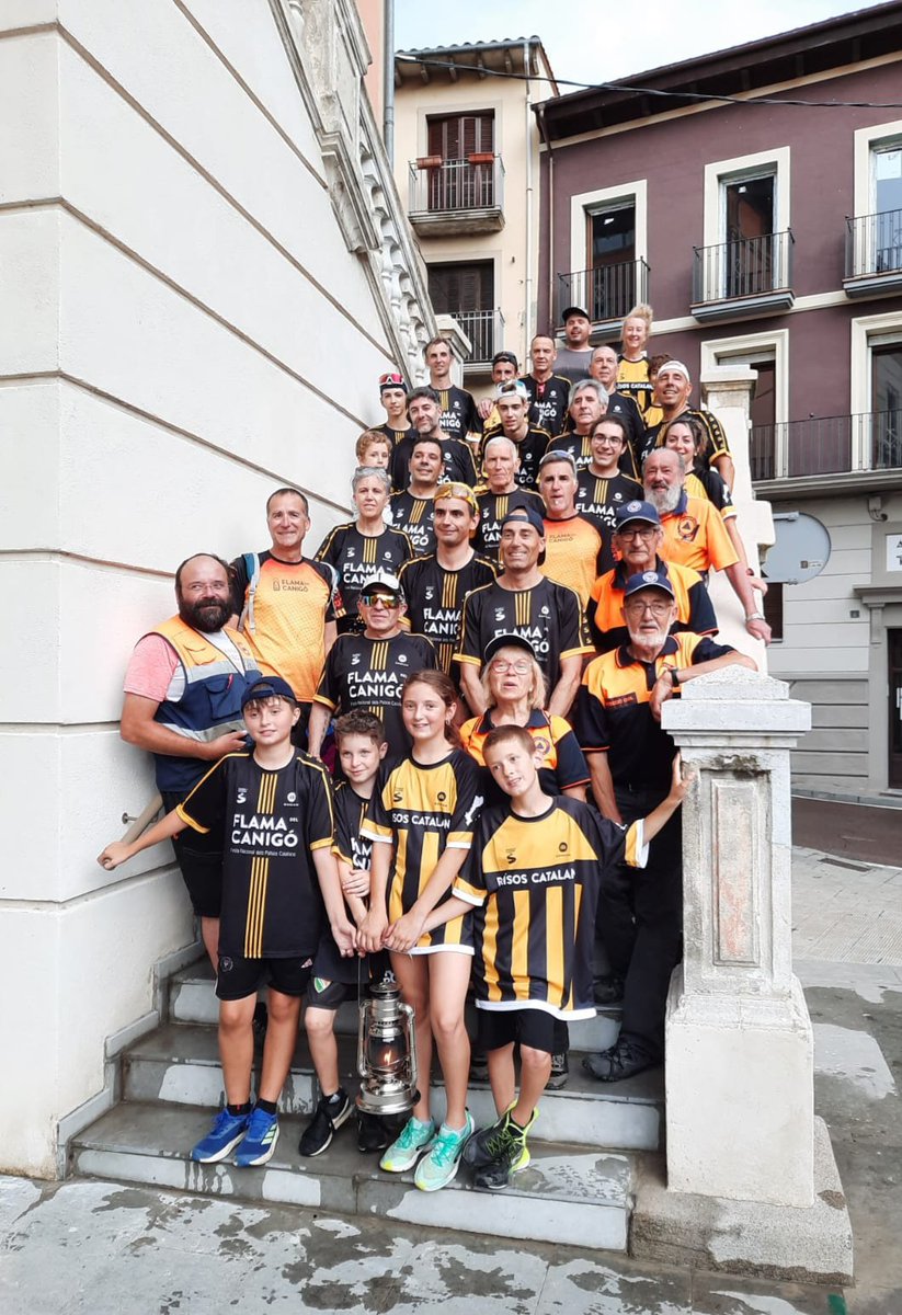 Protecció Civil Ripoll AVPC (@protcivilripoll) on Twitter photo Acompanyem la Flama del Canigó de Coll d'Ares a #Ripoll 
<a href="/flamadelcanigo/">Flama del Canigó IGD</a> Acompanyem la Flama del Canigó de Coll d'Ares a #Ripoll 
<a href="/flamadelcanigo/">Flama del Canigó IGD</a>