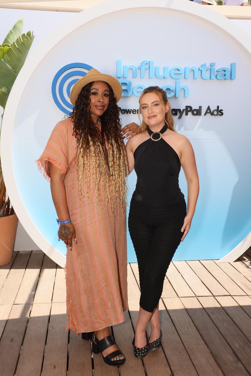 YTAdvertisers's tweet image. The #CannesLions2025 panels hosted by @Influential_Co & @PublicisGroupe brought together industry leaders including YouTube creators like @ameliadimz to discuss the future of video and creation on YouTube 👇
#YouTubeCannes #GoogleBeach