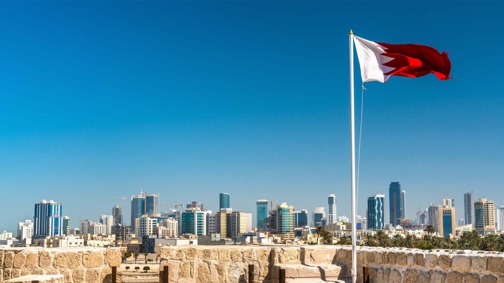 عاجل 🚨🚨🚨🚨

البحرين تغلق مجالها الجوي الان