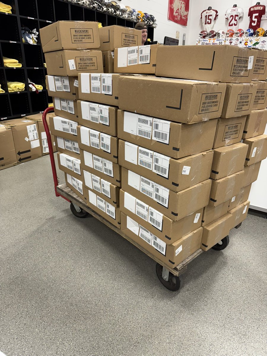 56 boxes = 56 individually boxed bucket hats #efficiency