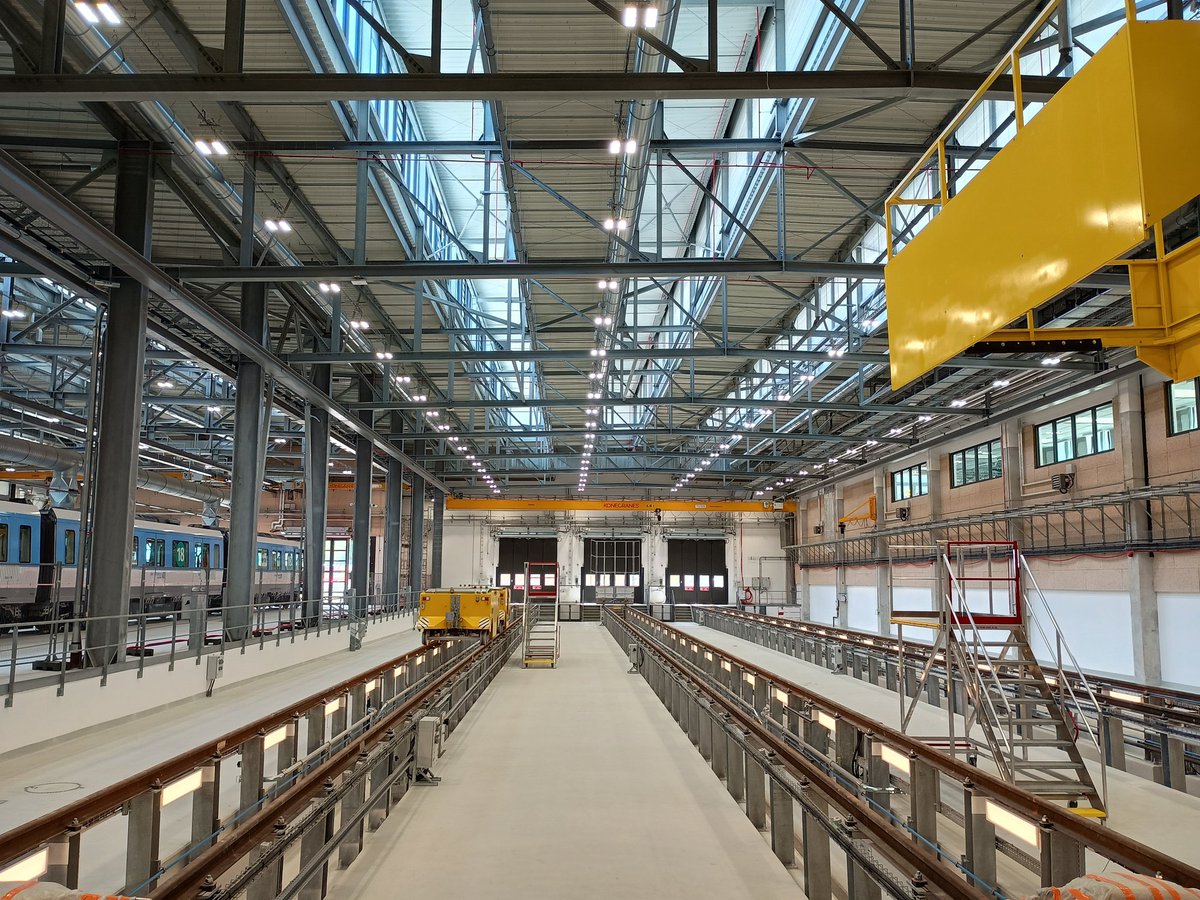 Belle photo de <a href="/FNarolles/">François Narolles</a> Centre exploitation palaiseau ligne 18