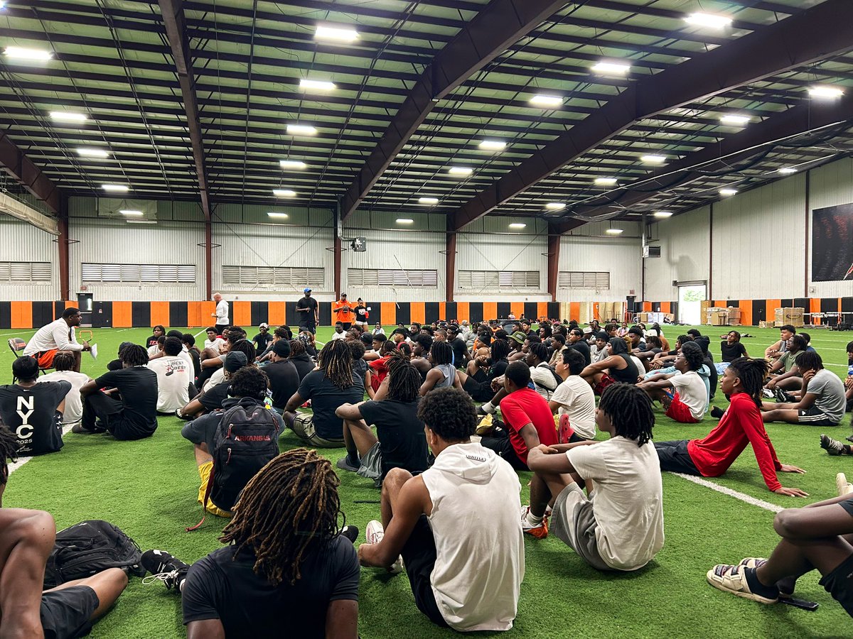 The ‘Power and Legacy of your Dash: How are you leading and what are you leaving behind for those that follow?

Proverbs 13:13-22 #WEBO🟠⚫️