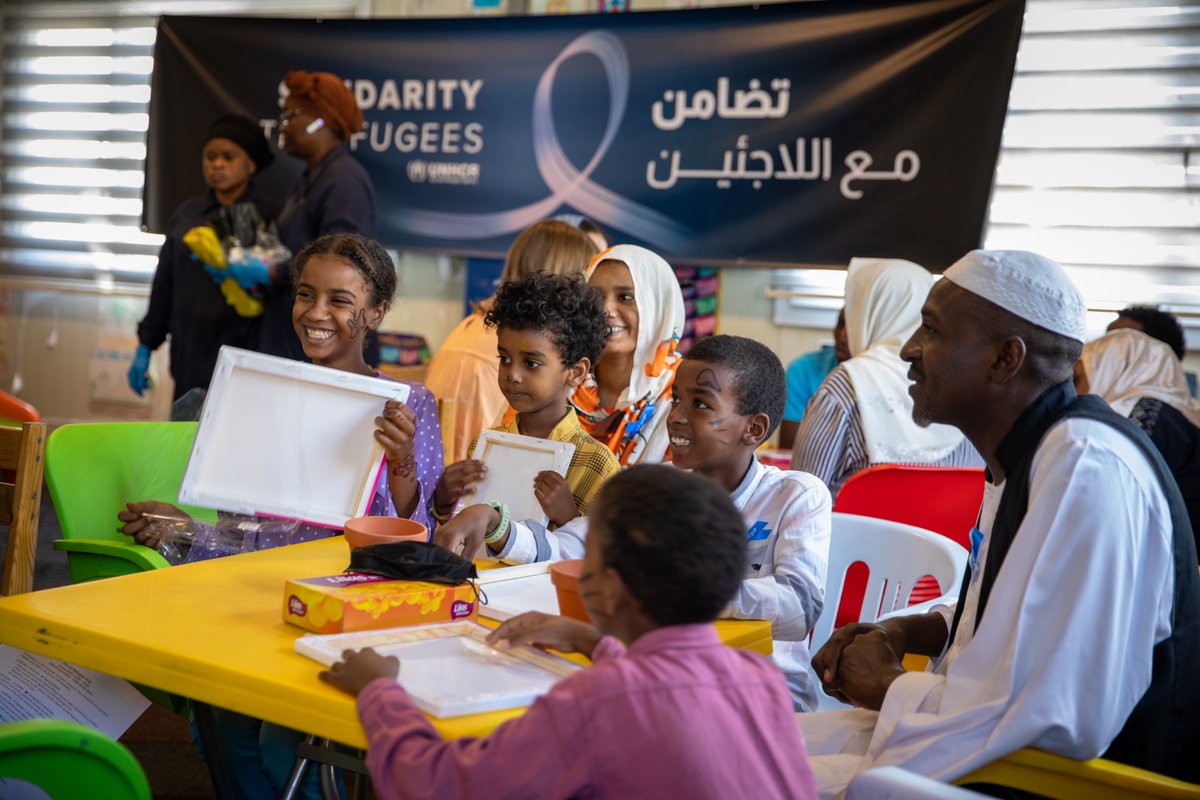 UNHCRLibya's tweet image. 🧵

1/

A bracelet.
A canvas.
A story of strength.

On #WorldRefugeeDay, these moments speak louder than any words.

#WithRefugees