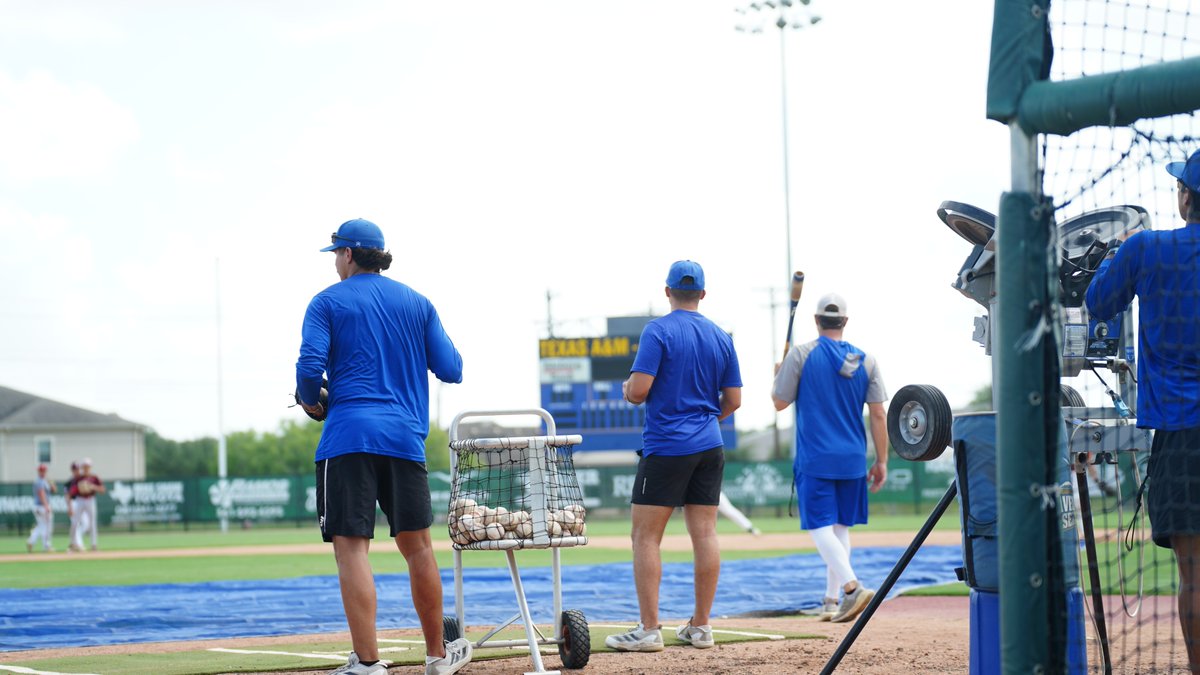 Summer Camps season at Nolan Ryan Field ☀️.

#BackthePack