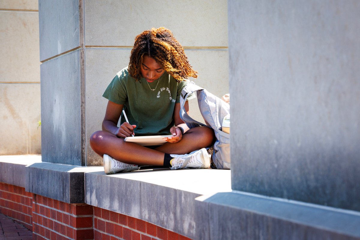 Congratulations to the 6,700-plus Huskers named to the spring Deans' List. Way to go! go.unl.edu/deanslist-spri… #Nebraska #UNL #LNK