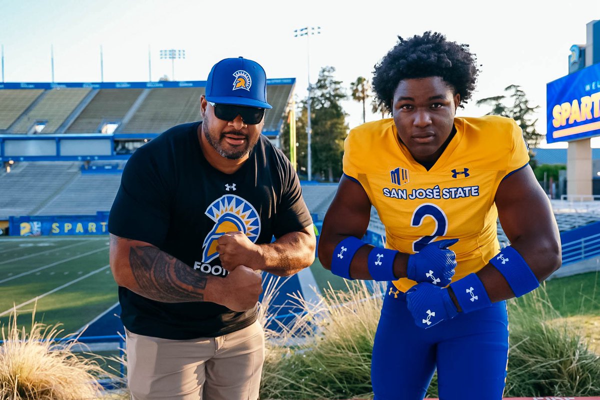 Dabe Nwude π³π¬ (@dabenwude) on Twitter photo I want to thank Coach Al and Coach Niumatalolo and the rest of the spartan staff for the love and hospitality they showed me on the visit.
I had a great time and loved the brotherhood!
<a href="/CoachLapuaho/">Coach Al</a>
<a href="/TheBecaPerez/">Beca Perez</a>
<a href="/daveydave99/">DAVID DAVIS</a> I want to thank Coach Al and Coach Niumatalolo and the rest of the spartan staff for the love and hospitality they showed me on the visit.
I had a great time and loved the brotherhood!
<a href="/CoachLapuaho/">Coach Al</a>
<a href="/TheBecaPerez/">Beca Perez</a>
<a href="/daveydave99/">DAVID DAVIS</a>