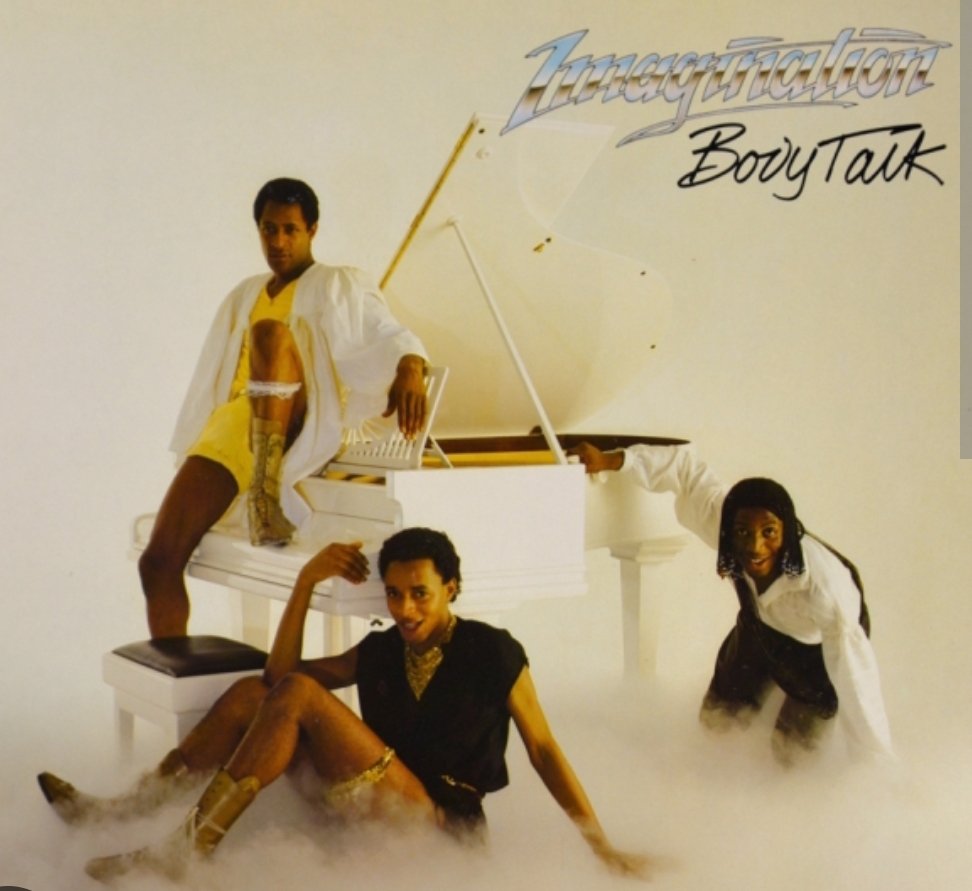 Thefarmerpiles's tweet photo. Happy Birthday to the finest r&b,soul funk & jazz vocalist ever Mr @leeejohn .Wishing you a fantastic day & thank you for 40+ years of 'Music & Lights, Sequins & Pearls!' Amazing vocalist, never stop Leee. Real gentleman, & loves his mum too! #Imagination #soul #leeejohn https://t.co/zM26QJPg1i