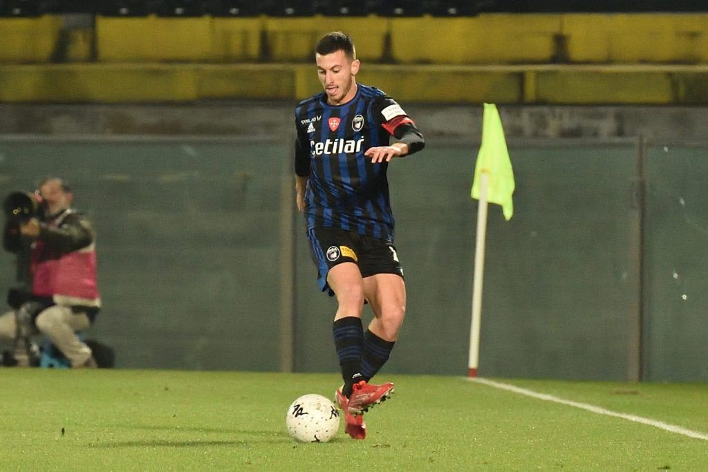 👀 Monza'da oynayan ve bir süredir ilgilendiğimiz Brindelli'ye, Yunanistan Ligi ekiplerinden AEK resmi teklifte bulundu.

🔗 Calcio Lecce