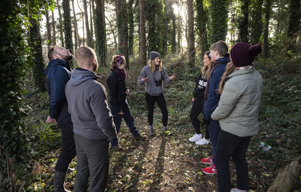 16–19 and passionate about nature? 🌊🌱 Join our FREE Summer Skills Programme! Work on exclusive reserves, help restore native oysters + more. 2 days/week from 8 July – 27 Aug.
Apply by June 26 loom.ly/2un8VZc 
#WildYouth #SummerSkills #NatureVolunteering
