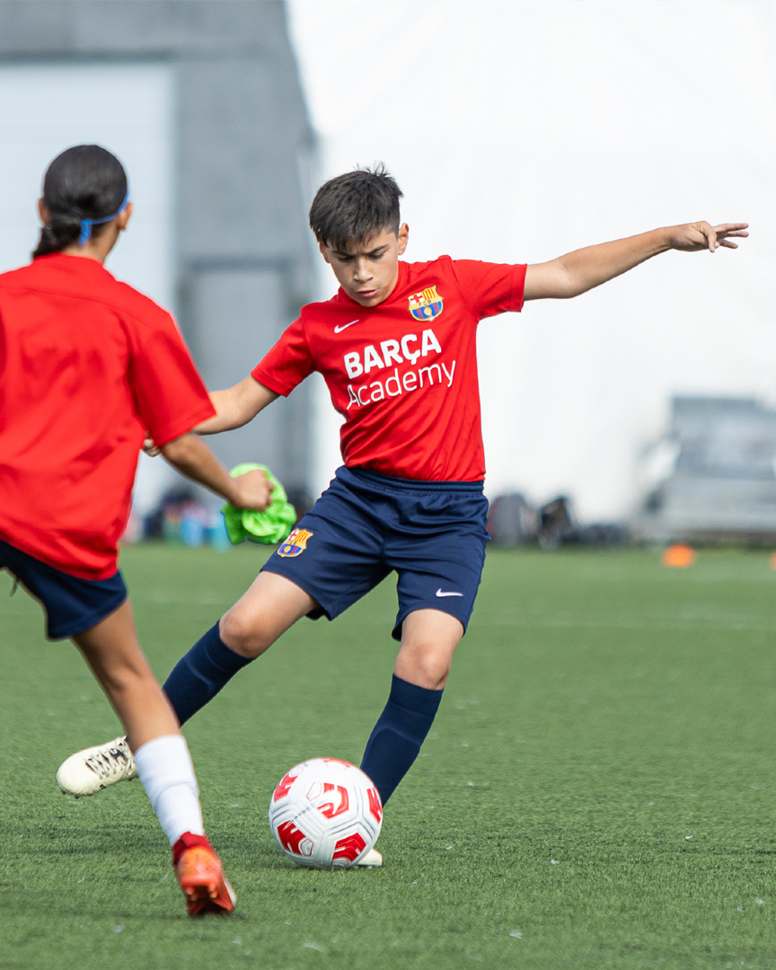 Barcaacademyca's tweet photo. Summer camps are about to start! ☀️⚽ Get ready for top-level training, fun, and new friends — all the Barça way! Link in our profile 🔗

#FCBCamps #SummerSoccer #SoccerCampCanada #BarçaExperience #YouthFootball https://t.co/SxFExUqiXi