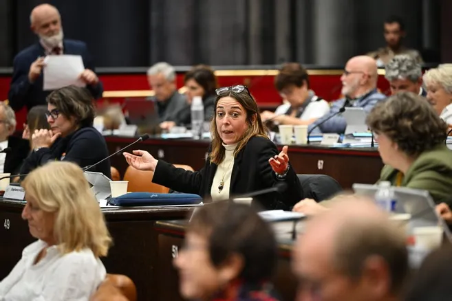 "Aucune raison que les choses changent", "désertion", "sortir du déclin"... Les réactions des élus régionaux au départ de Marie-Guite Dufay
&gt;&gt;lyonne.fr/dijon-21000/ac…