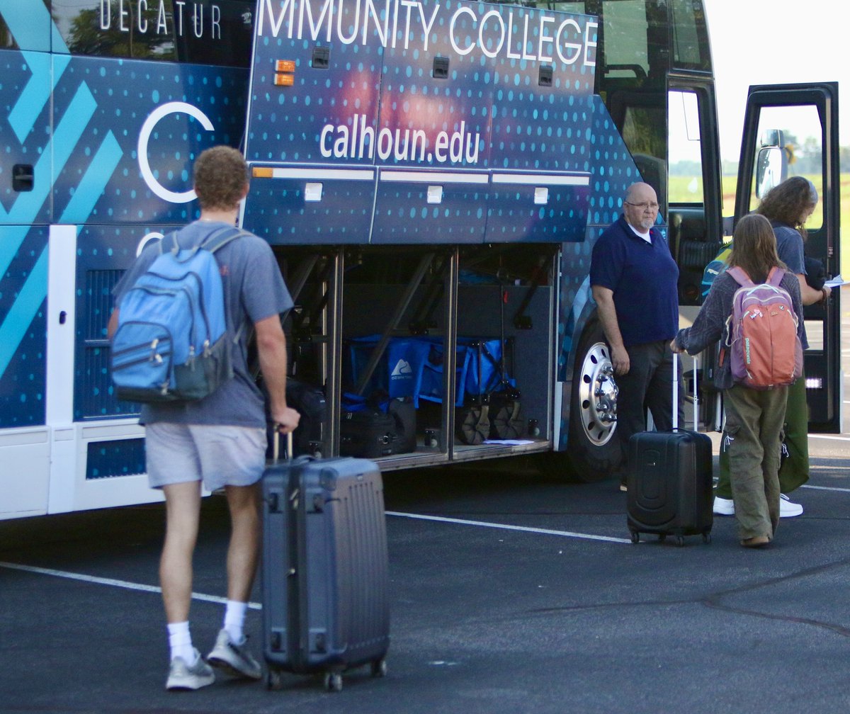CalhounCollege's tweet image. More than 30 Calhoun students qualified for the SkillsUSA National Finals, being held this week in Atlanta. Those students hit the road this morning to compete against the best of the best from around the nation, while representing Alabama and Calhoun in a wide range of skills!