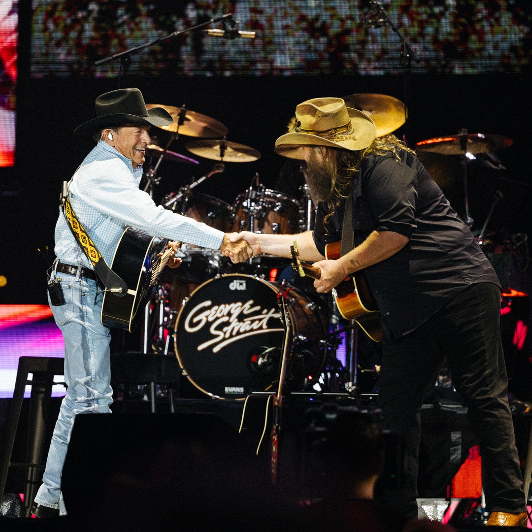 GeorgeStrait's tweet image. Foxborough, you were something special. Thank you to @ChrisStapleton and @ParkerMcCollum for joining George and the Ace in the Hole Band at @GilletteStadium on Saturday!
Photo 1: David Silverman
Photo 2: Andy Barron