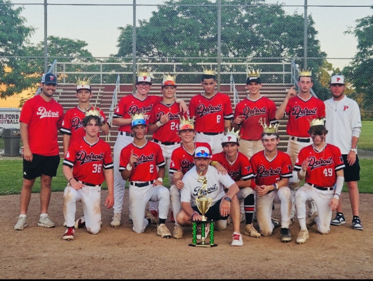 1st Tournament of the season ended with a Championship win! So proud of these boys and the way they battle! 

Tournament schedule and staring pitchers for the D-Town Showdown will be updated as soon as I  get the final update! 

Detroit Prospects Loridon/Guciardo 18U

#eachpitch