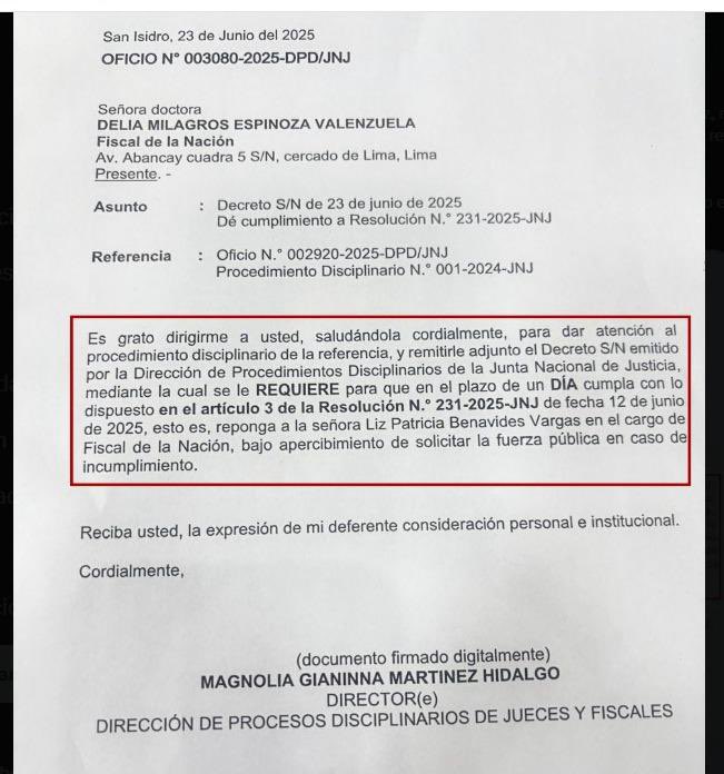 Alex Flores (@alexflorespl) on Twitter photo Condenamos la acción usurpadora de la JNJ, que amenaza con tomar, en el día y por la fuerza pública, el Ministerio Público para entregárselo ilegalmente a #PatriciaBenavides.
La <a href="/FiscaliaPeru/">Ministerio Público</a> debe saber que la JNJ carece de competencias para ordenar a la PNP tal despropósito. Condenamos la acción usurpadora de la JNJ, que amenaza con tomar, en el día y por la fuerza pública, el Ministerio Público para entregárselo ilegalmente a #PatriciaBenavides.
La <a href="/FiscaliaPeru/">Ministerio Público</a> debe saber que la JNJ carece de competencias para ordenar a la PNP tal despropósito.