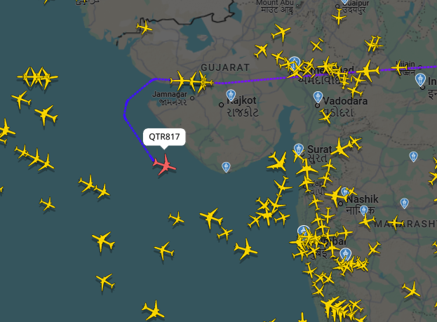 simonjpx's tweet photo. Bad news for those on #QR817 this evening... https://t.co/D2BA9INYhS