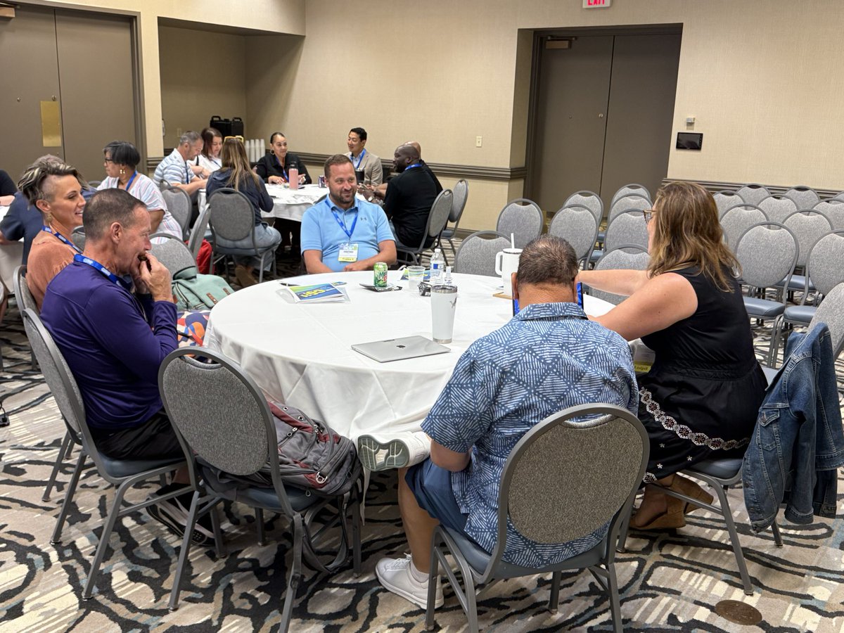 PrincipalLietz's tweet photo. It’s Regional breakout time at  #edcon2025 and @MASSP Board of Director  @TheresaStager leads her regional connection around barriers and solutions! https://t.co/e0y0fTip11