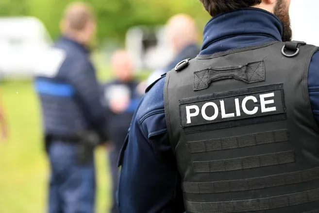 Feu de chaume et feu de voiture, un motard perd le contrôle... Les derniers #faitsdivers dans l'#Yonne
&gt;&gt;lyonne.fr/auxerre-89000/…