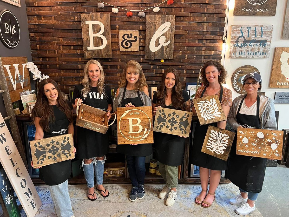 boardandbrushcs's tweet image. 𝙄𝙉𝙏𝙍𝙊𝘿𝙐𝘾𝙄𝙉𝙂: 𝗧𝗛𝗘 𝗖𝗢𝗡𝗗𝗘𝗡𝗦𝗘𝗗 𝗖𝗢𝗟𝗟𝗘𝗖𝗧𝗜𝗢𝗡 ✨
Our new Condensed Collection offers the same Board &amp;amp; Brush DIY magic you love - just in a smaller size and at a lower price point.

Read about our new value-sized workshop option:
boardandbrush.com/blog/discover-…