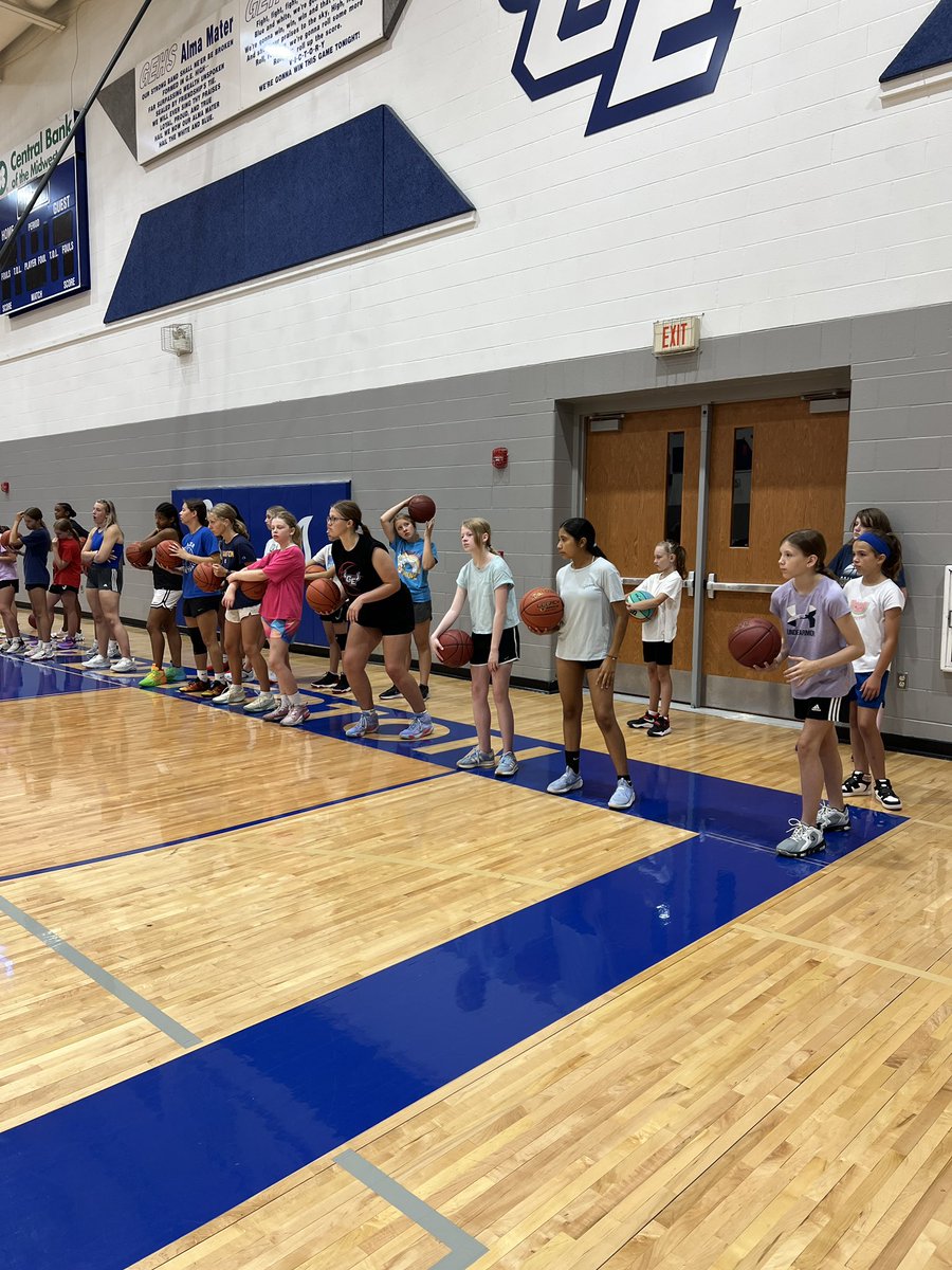 Lady Blazers Middle School Camp - Day 1
We 💙 working with our future Lady Blazers! Today was all about ball handling, shooting form, jump stops &amp; culture building! 
Work Hard…Have Fun…That’s What We Do!  Go Blazers! 🏀🤘🏀
#bettereveryday #playharder #relentless #gehs #blazers