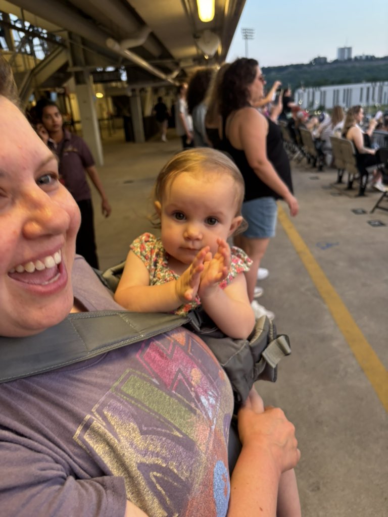 Might not have seen the whole concert but thanks for welcoming us to your city <a href="/arkellsmusic/">ARKELLS</a>