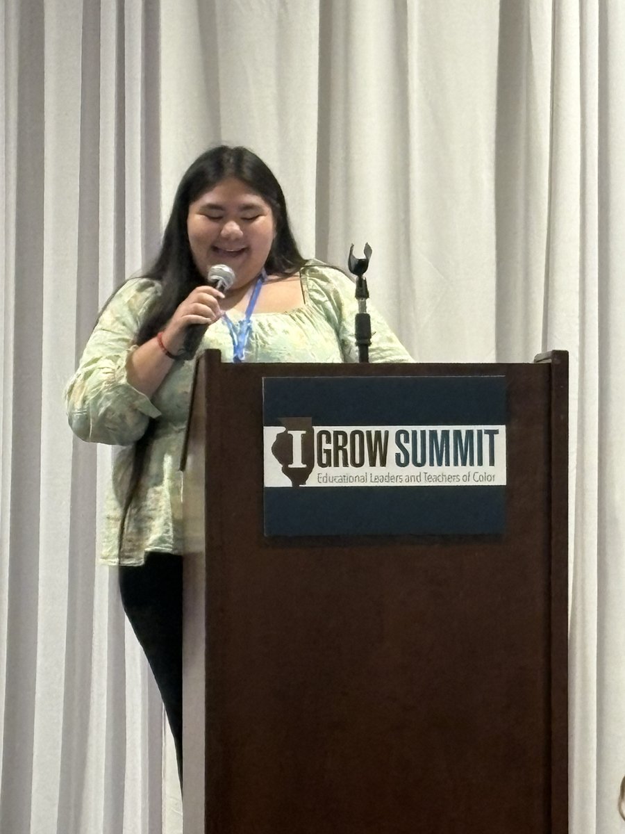Loriahna Green and Michelle Monreal-Aviles, students from East St. Louis Senior High School, shared their hearts with us and are leading the way for the future of education. #ILGrowSummit