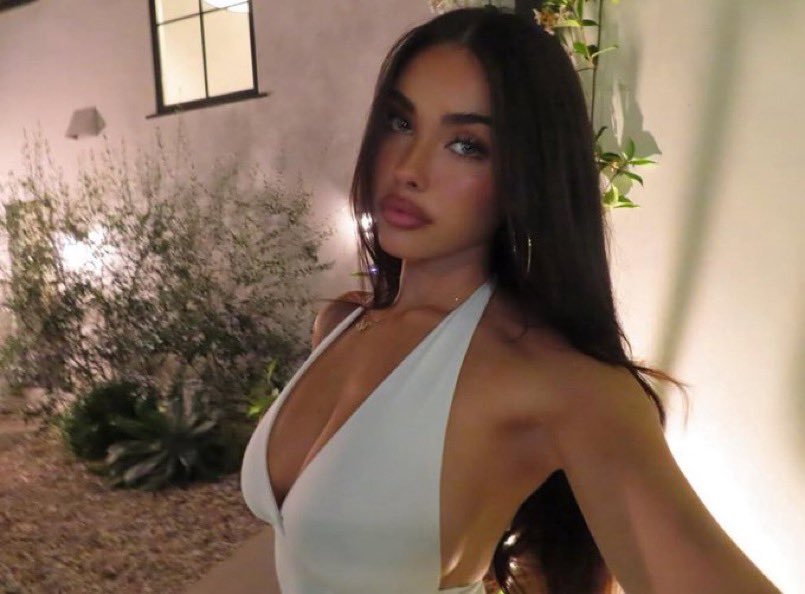madiarchives's tweet photo. madison beer, the most beautiful girl in the world https://t.co/zUDd8UvNOn