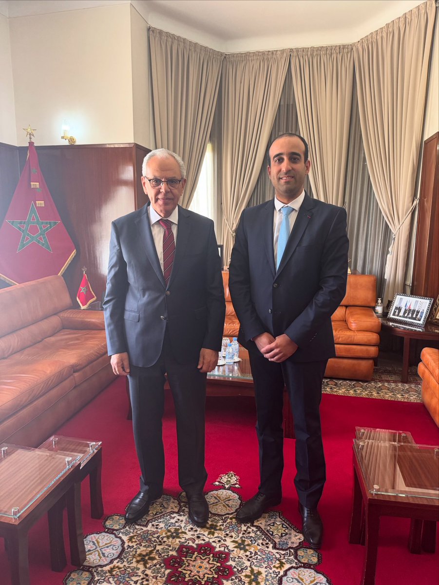 Un grand merci à Monsieur le Ministre de la défense du Maroc Abdellatif Loudiyi pour son accueil des plus chaleureux, son engagement constant et son soutien précieux.
Son professionnalisme, son sens du devoir et son amour pour notre cher pays sont une véritable source d’inspirat°