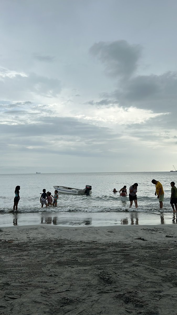 Día de playa sin sol. 🌫️🌧️