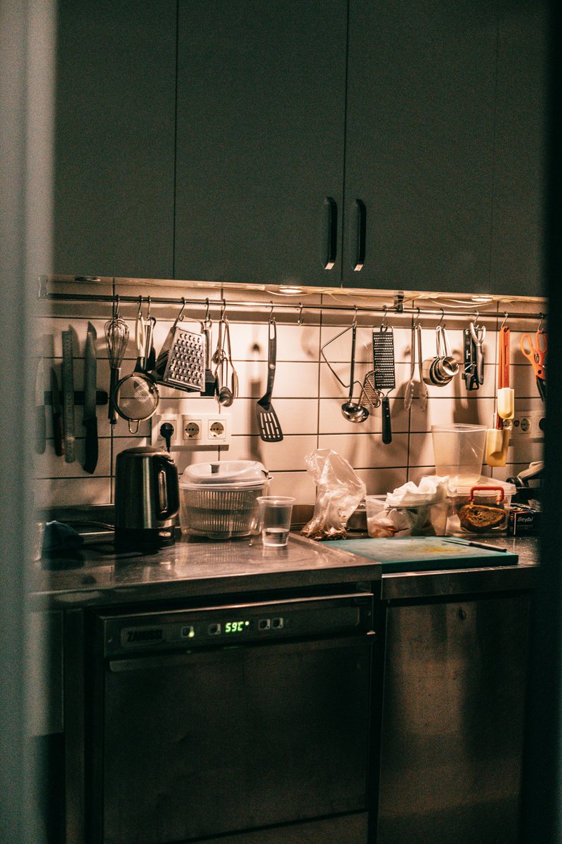 Toscanokitchen's tweet photo. "Upgrade your kitchen with top-quality supplies! Shop now for the best cookware, utensils, and essentials to make cooking a breeze. 🍳✨

#KitchenEssentials #HomeChef #KitchenTools #CookingMadeEasy #BakeLikeAPro #QualityCookware #KitchenUpgrade #ShopNow 
https://t.co/xoQy5JEkG1 https://t.co/Q9SIdFeNkz